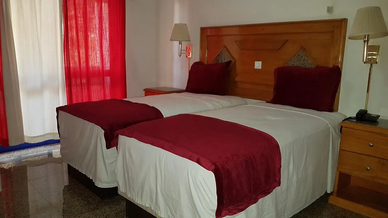 Olamar Hotel, Lda. Praia 3*,