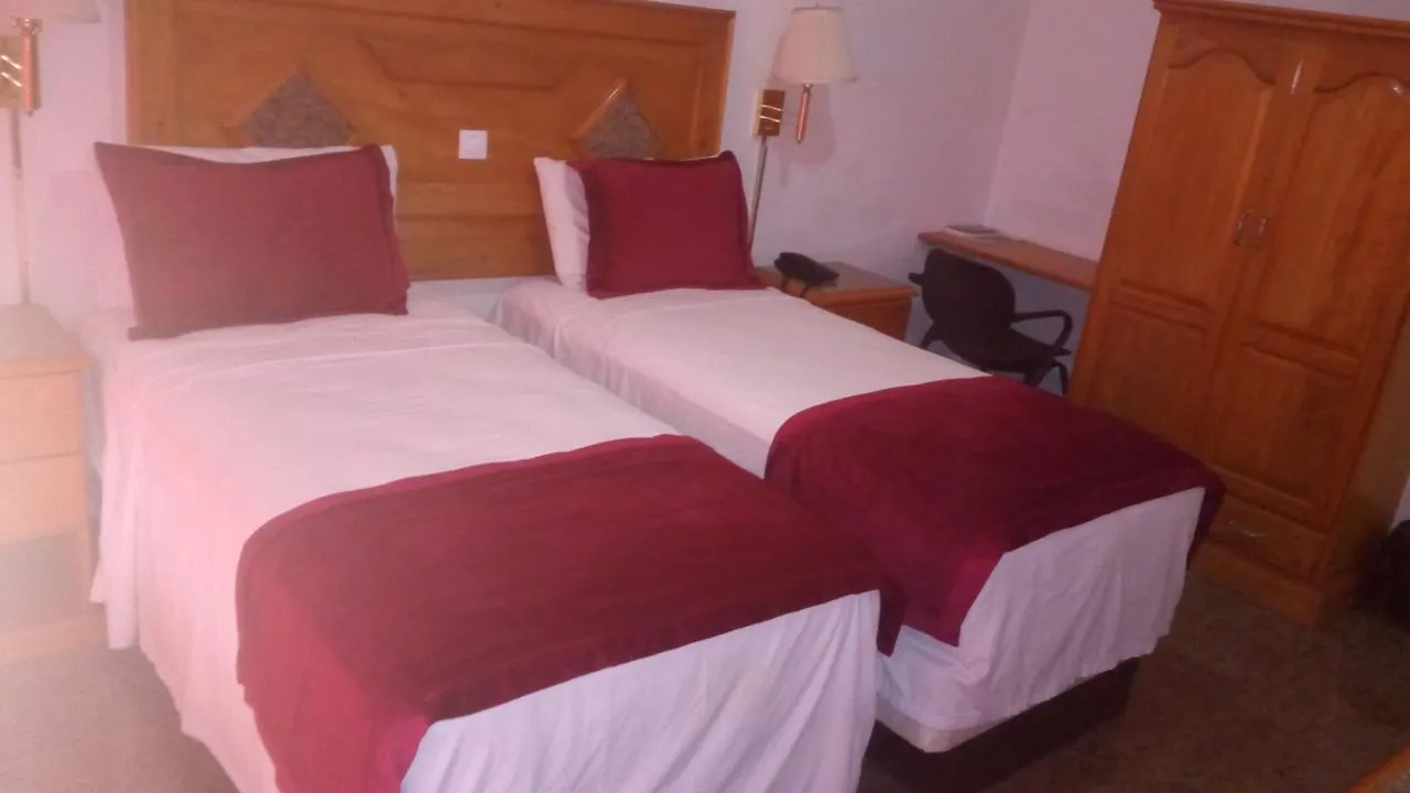 Olamar Hotel, Lda. Praia
